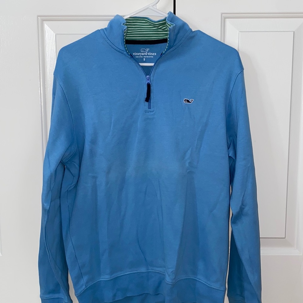 vineyards vine quarter zip